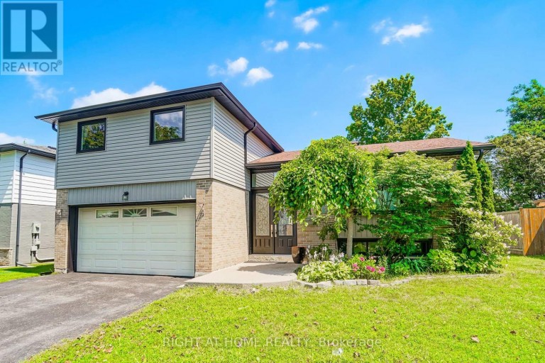 17 CLOVER AVENUE, Barrie (Allandale Heights), Ontario, L4N3M7