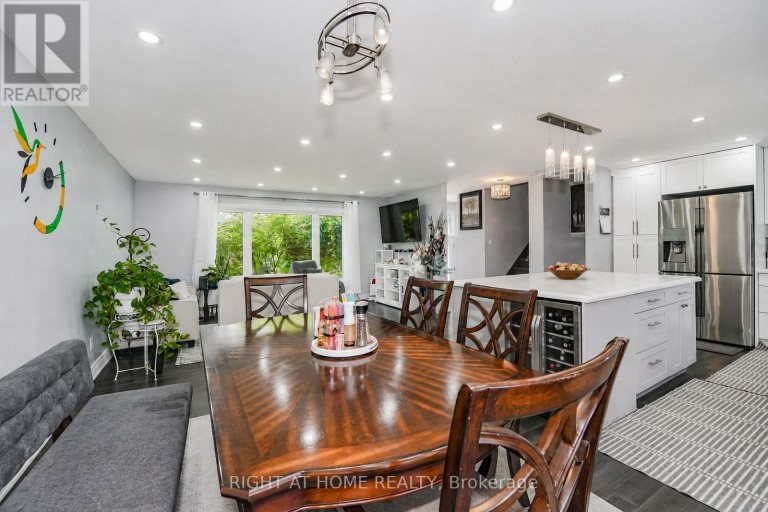 17 CLOVER AVENUE, Barrie (Allandale Heights), Ontario, L4N3M7