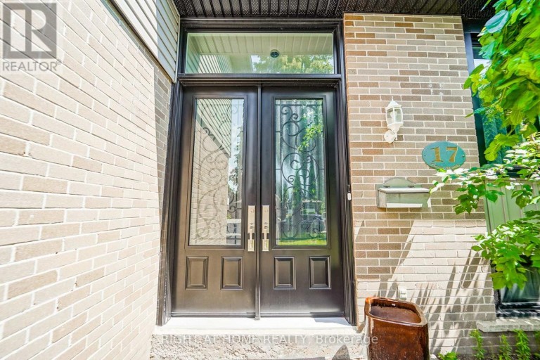 17 CLOVER AVENUE, Barrie (Allandale Heights), Ontario, L4N3M7