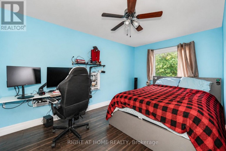 17 CLOVER AVENUE, Barrie (Allandale Heights), Ontario, L4N3M7