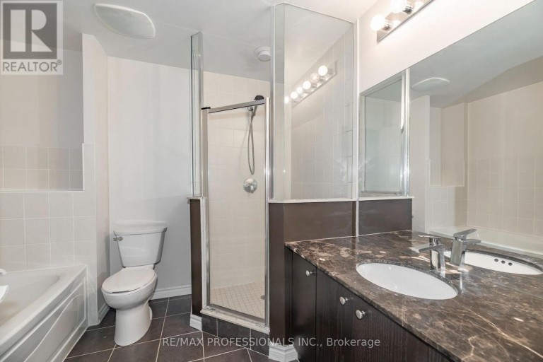 312 - 1135 ROYAL YORK ROAD, Toronto (Edenbridge-Humber Valley), Ontario, M9A0C3