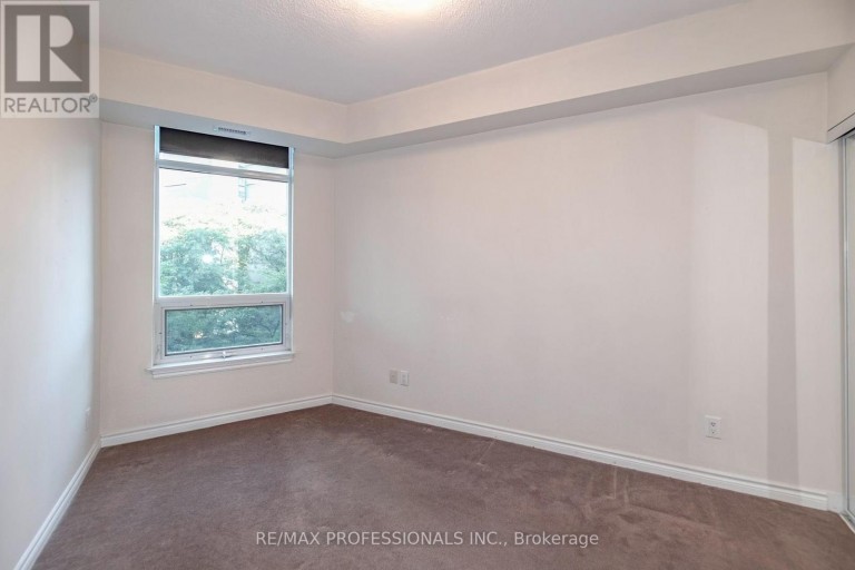312 - 1135 ROYAL YORK ROAD, Toronto (Edenbridge-Humber Valley), Ontario, M9A0C3