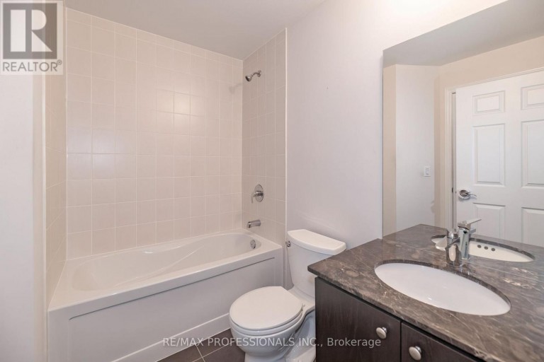 312 - 1135 ROYAL YORK ROAD, Toronto (Edenbridge-Humber Valley), Ontario, M9A0C3