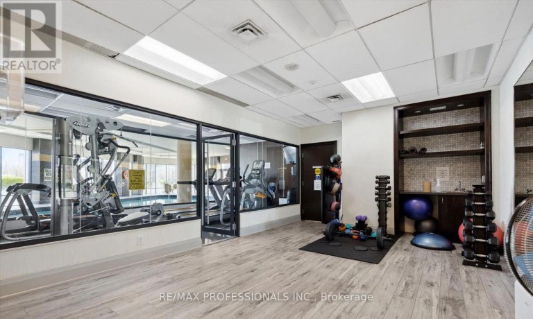 312 - 1135 ROYAL YORK ROAD, Toronto (Edenbridge-Humber Valley), Ontario, M9A0C3