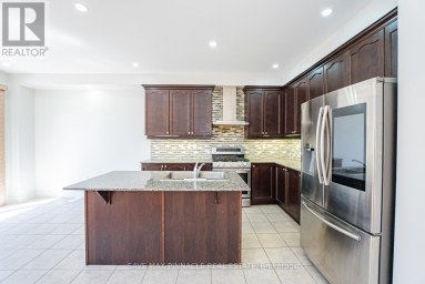 16 BABY POINTE TRAIL Brampton (Northwest Brampton) Ontario photo 11