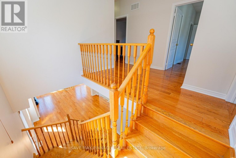 16 BABY POINTE TRAIL, Brampton (Northwest Brampton), Ontario, L7A0W3
