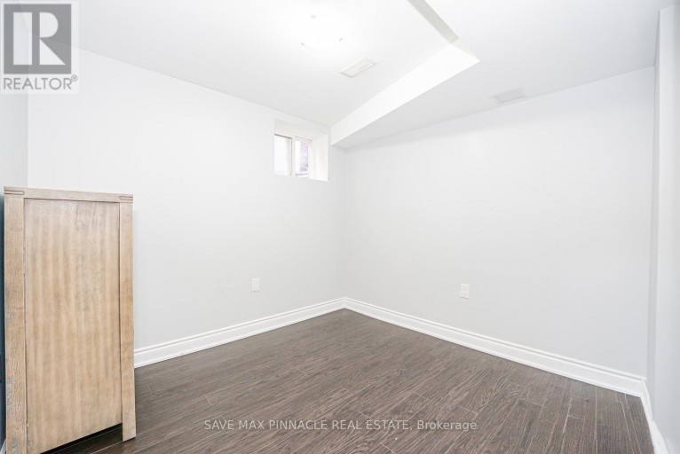 16 BABY POINTE TRAIL, Brampton (Northwest Brampton), Ontario, L7A0W3