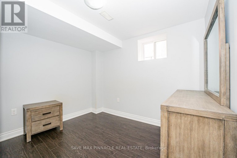 16 BABY POINTE TRAIL, Brampton (Northwest Brampton), Ontario, L7A0W3