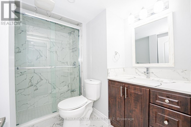 16 BABY POINTE TRAIL, Brampton (Northwest Brampton), Ontario, L7A0W3