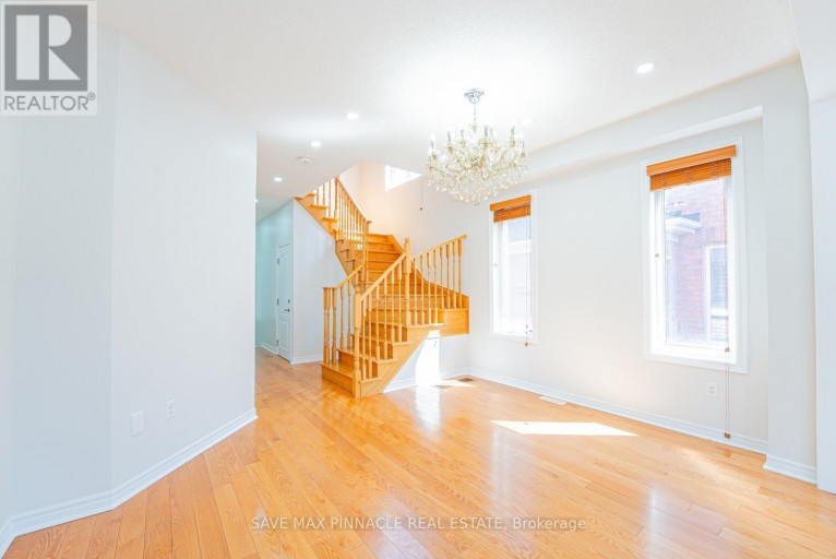 16 BABY POINTE TRAIL, Brampton (Northwest Brampton), Ontario, L7A0W3