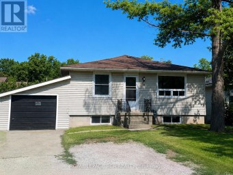 11 JACKSONS POINT AVENUE Georgina (Sutton & Jackson's Point) Ontario photo 1