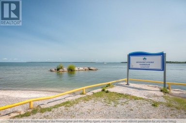 11 JACKSONS POINT AVENUE Georgina (Sutton & Jackson's Point) Ontario photo 35