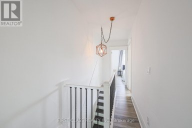 53 ALDRIDGE AVENUE Toronto (Woodbine Corridor) Ontario photo 12