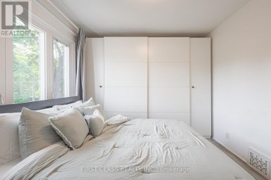 53 ALDRIDGE AVENUE Toronto (Woodbine Corridor) Ontario photo 14