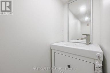 53 ALDRIDGE AVENUE Toronto (Woodbine Corridor) Ontario photo 23