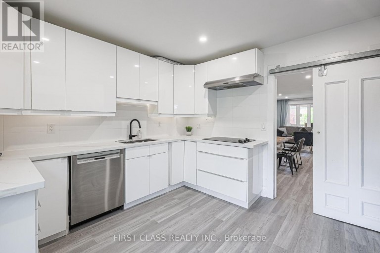 53 ALDRIDGE AVENUE, Toronto (Woodbine Corridor), Ontario, M4C3W3