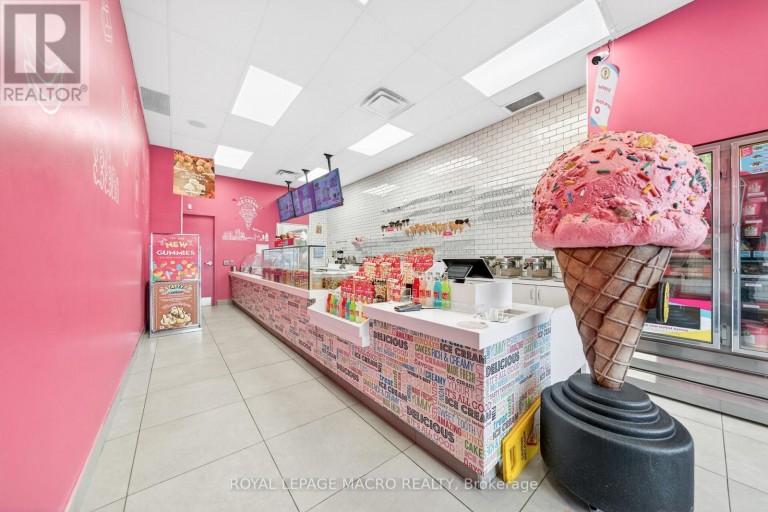 D9 - 380 DUNDAS STREET E, Oakville (WC Wedgewood Creek), Ontario, L6H6Z9