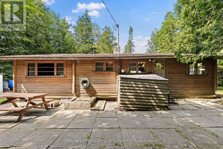 25 CHIPPEWA CRESCENT, Tiny, Ontario, L9M0C4