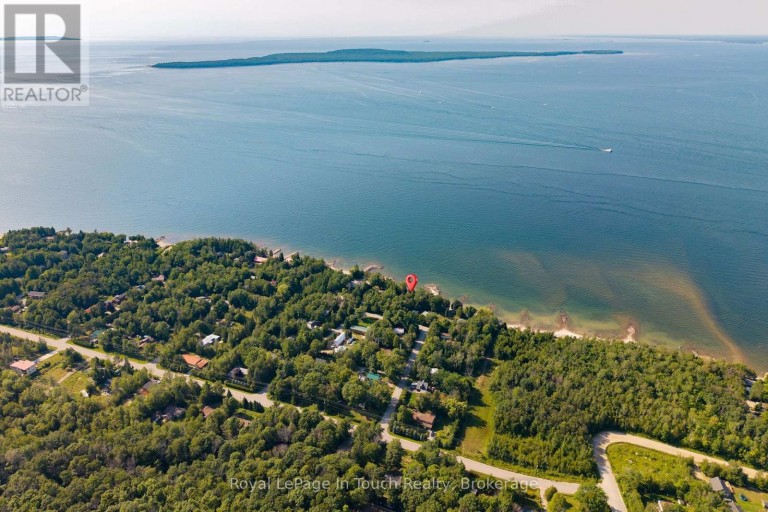 25 CHIPPEWA CRESCENT, Tiny, Ontario, L9M0C4