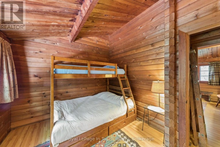 25 CHIPPEWA CRESCENT, Tiny, Ontario, L9M0C4