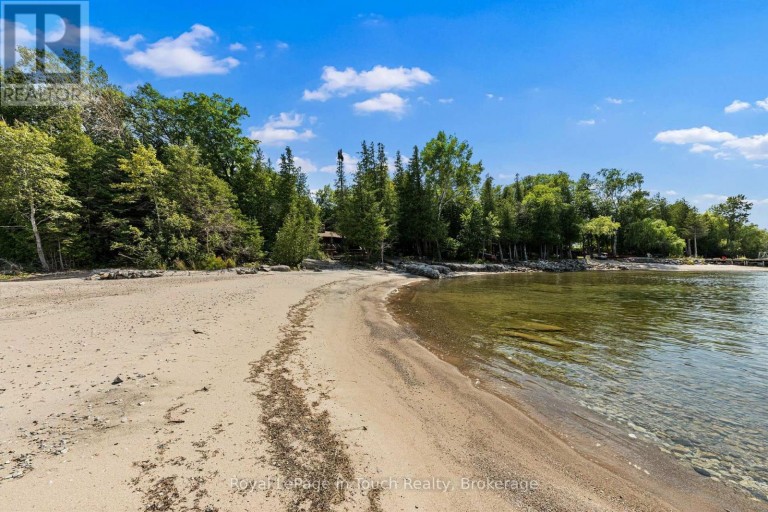 25 CHIPPEWA CRESCENT, Tiny, Ontario, L9M0C4
