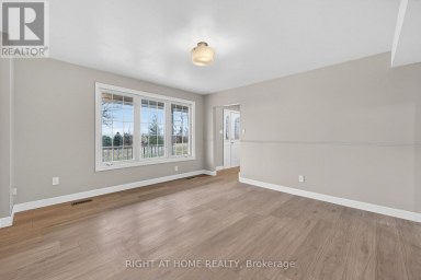 6435 12/13 STAYNER SIDE ROAD Clearview Ontario photo 16