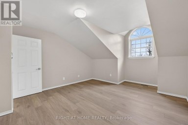 6435 12/13 STAYNER SIDE ROAD Clearview Ontario photo 27