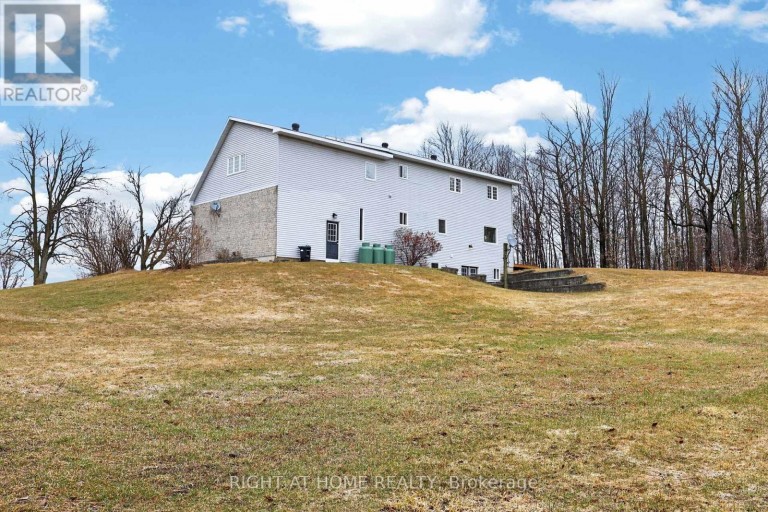 6435 12/13 STAYNER SIDE ROAD, Clearview, Ontario, L0M1S0