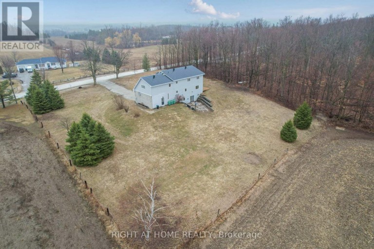 6435 12/13 STAYNER SIDE ROAD, Clearview, Ontario, L0M1S0