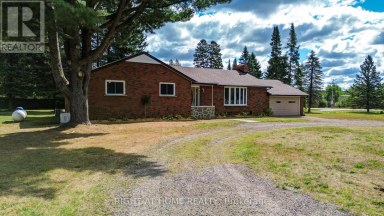 1012 CLEMENT LAKE ROAD Highlands East (Monmouth) Ontario photo 32