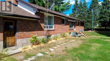 1012 CLEMENT LAKE ROAD Highlands East (Monmouth) Ontario photo 39