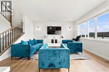 303 Cornerbrook Drive NE Calgary Alberta photo 18