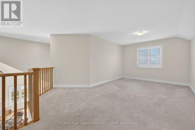 100 KARI CRESCENT Collingwood Ontario photo 19