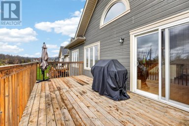 100 KARI CRESCENT Collingwood Ontario photo 29