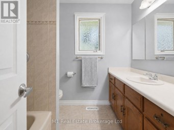 294 COLBORNE STREET Centre Wellington (Elora/Salem) Ontario photo 24