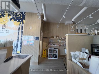 637 BLOOR STREET W Toronto (Palmerston-Little Italy) Ontario photo 22