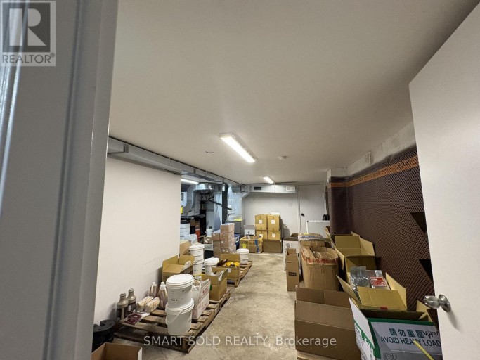 637 BLOOR STREET W, Toronto (Palmerston-Little Italy), Ontario, M6G1K8