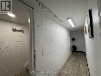 637 BLOOR STREET W Toronto (Palmerston-Little Italy) Ontario photo 31