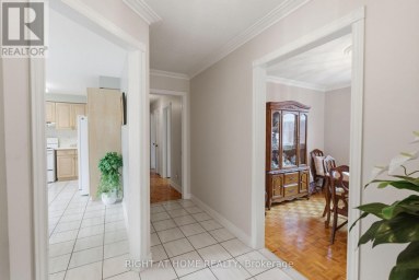 39 DANTE COURT Vaughan (East Woodbridge) Ontario photo 13