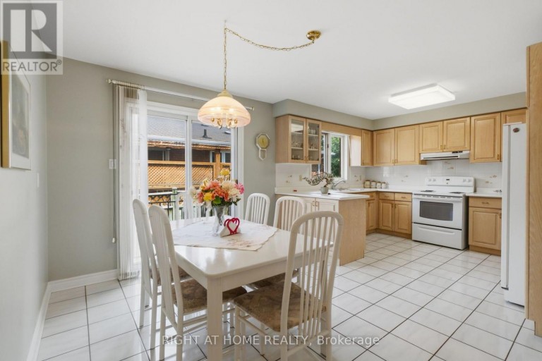 39 DANTE COURT, Vaughan (East Woodbridge), Ontario, L4L7V5