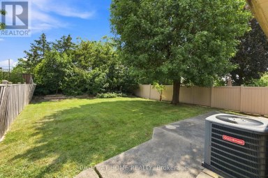 39 DANTE COURT Vaughan (East Woodbridge) Ontario photo 47