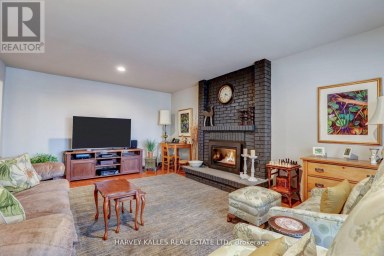 TH16 - 18 LA ROSE AVENUE Toronto (Humber Heights) Ontario photo 10
