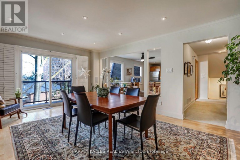 TH16 - 18 LA ROSE AVENUE, Toronto (Humber Heights), Ontario, M9P1A5