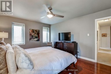 TH16 - 18 LA ROSE AVENUE Toronto (Humber Heights) Ontario photo 25