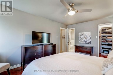 TH16 - 18 LA ROSE AVENUE Toronto (Humber Heights) Ontario photo 27