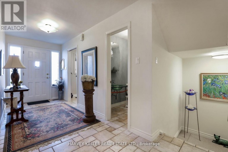 TH16 - 18 LA ROSE AVENUE, Toronto (Humber Heights), Ontario, M9P1A5