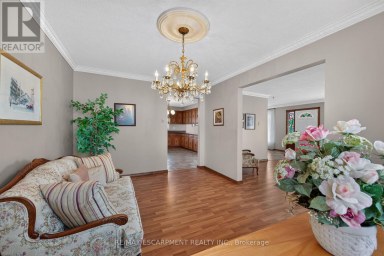 39 ALGONQUIN COURT Hamilton (King's Forest Upper) Ontario photo 17