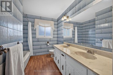 39 ALGONQUIN COURT Hamilton (King's Forest Upper) Ontario photo 26