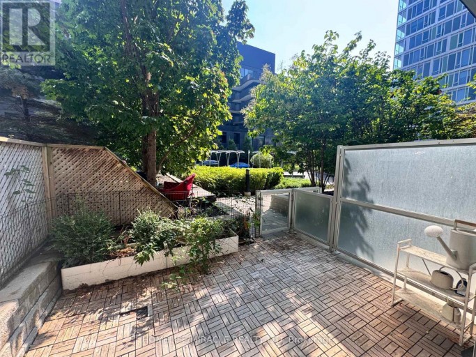 103 - 555 WILSON AVENUE, Toronto (Clanton Park), Ontario, M3H5Y6