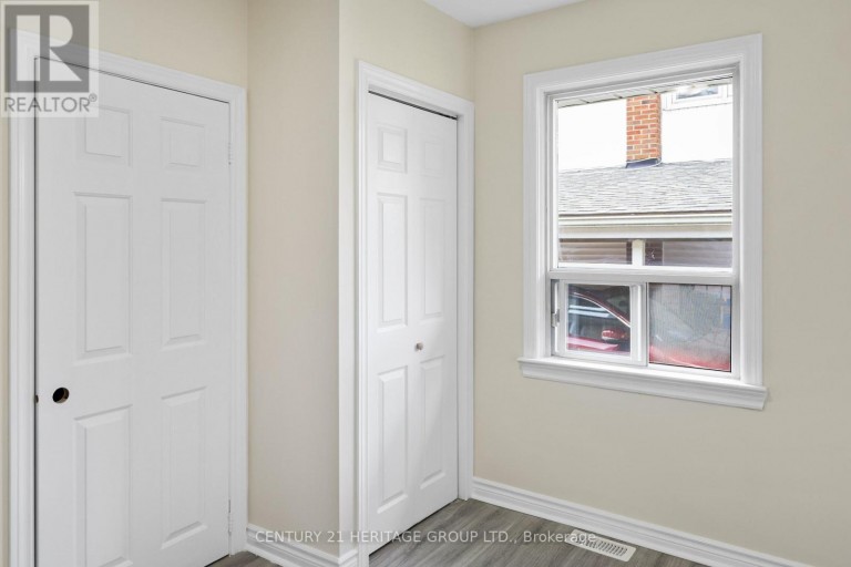 MAIN - 95 LUCAS STREET, Richmond Hill (Mill Pond), Ontario, L4C4P4